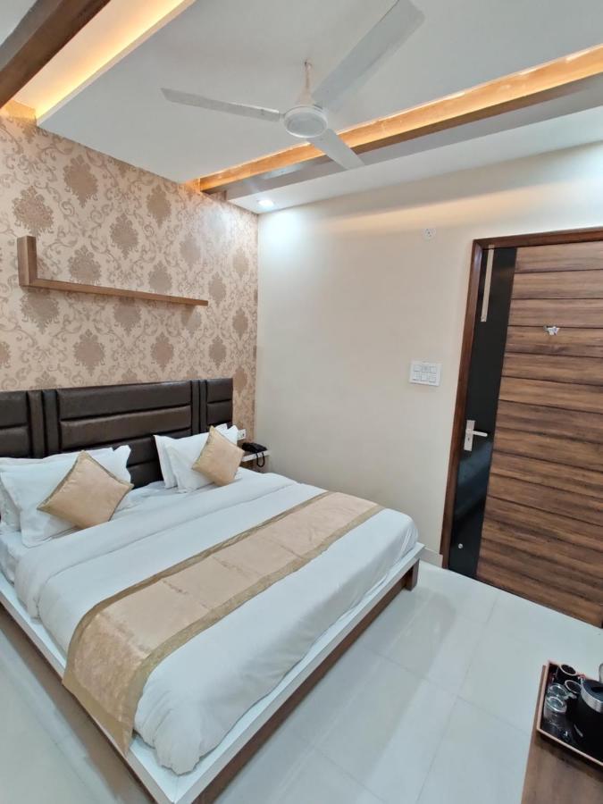 Hotel Guntas Residency Amritsar Esterno foto
