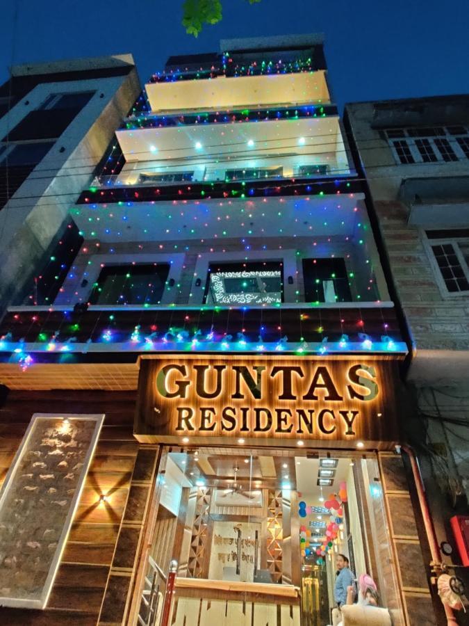 Hotel Guntas Residency Amritsar Esterno foto