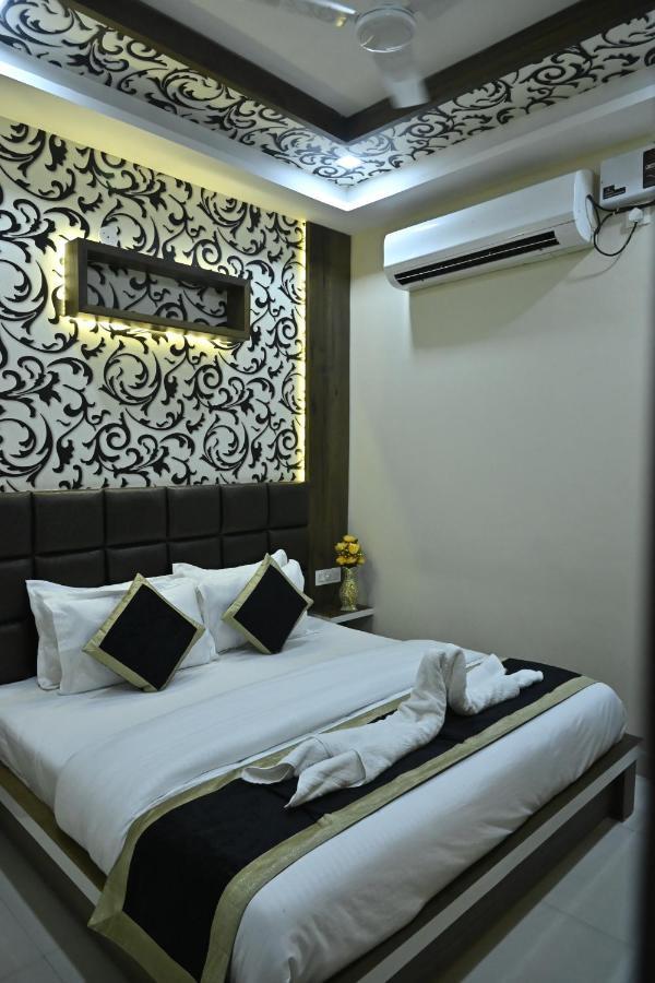 Hotel Guntas Residency Amritsar Esterno foto